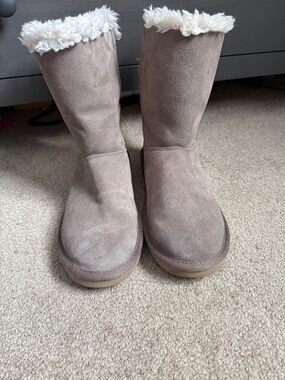 Women’s Taupe Suede Shearling-Lined Boots